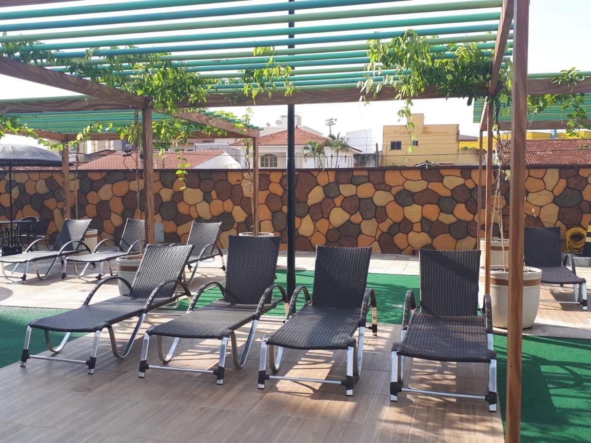 CALDAS NOVAS Aconchego e Diversão Exterior foto